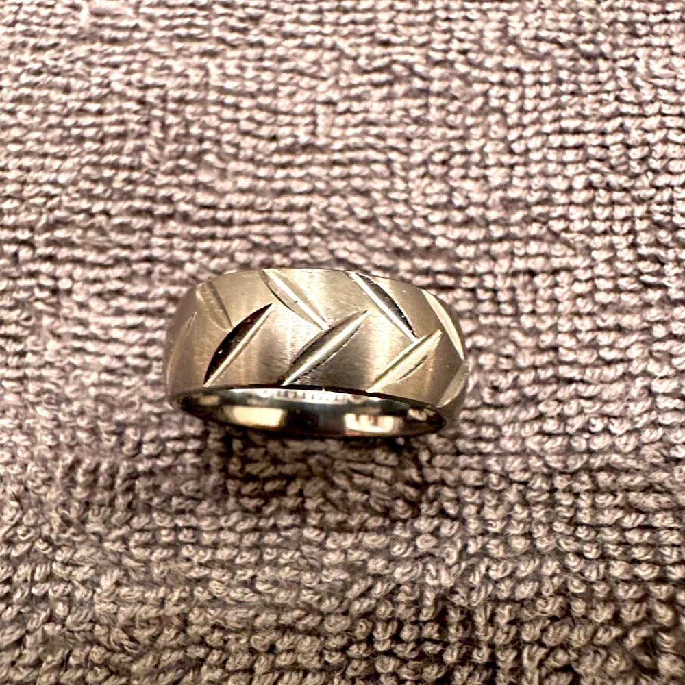 Tungsten Ring